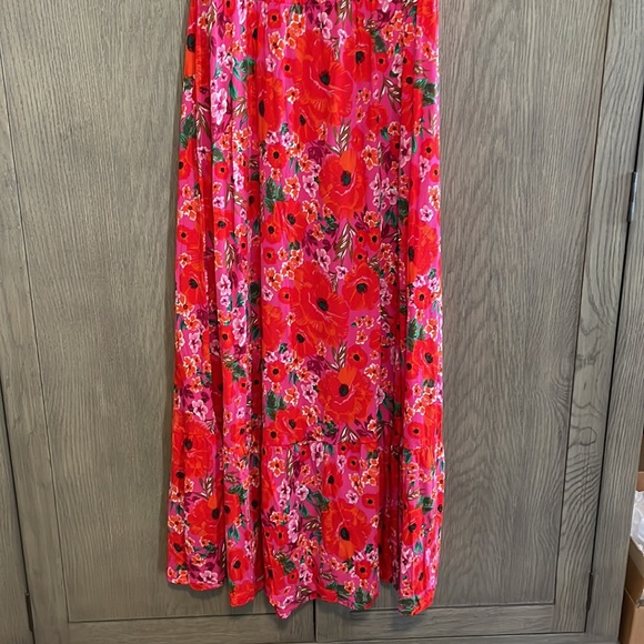 NWT ♥️🌺Luscana 🌺♥️ Carmen Style Print Maxi Dress - Picture 5 of 7